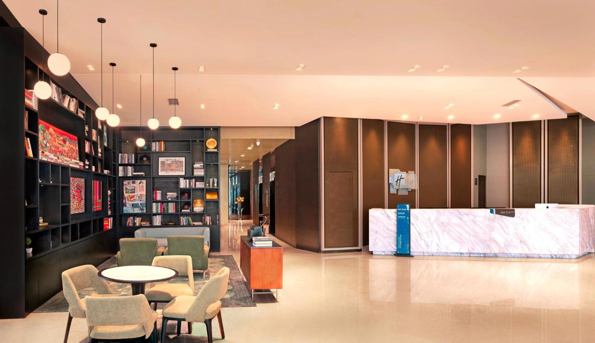 Holiday Inn Express Chengdu West Gate By Ihg ภายนอก รูปภาพ