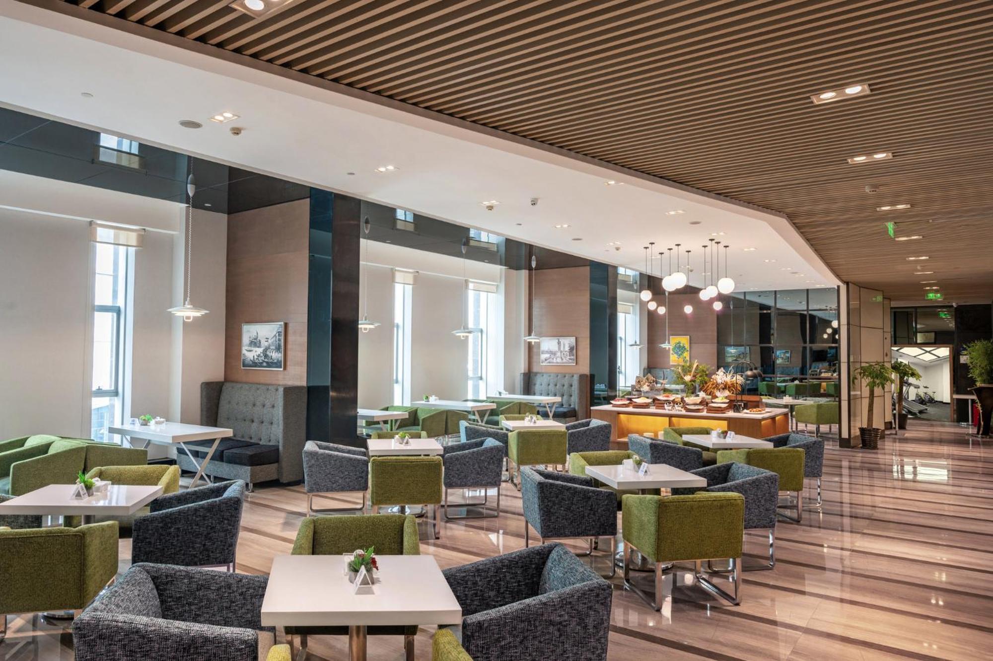 Holiday Inn Express Chengdu West Gate By Ihg ภายนอก รูปภาพ